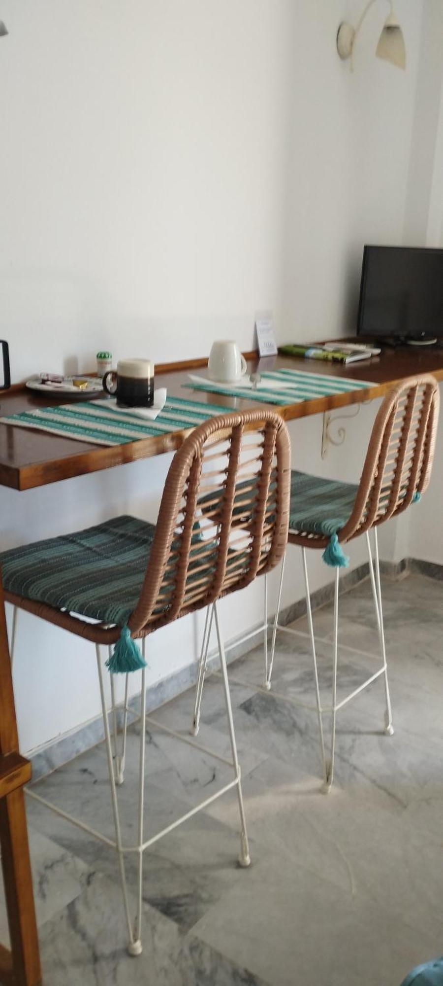 Παραθαλασσιο Στουντιο Μιχαλιας Sea View Studio Michalias Νουμερο 8 Agia Marina  エクステリア 写真